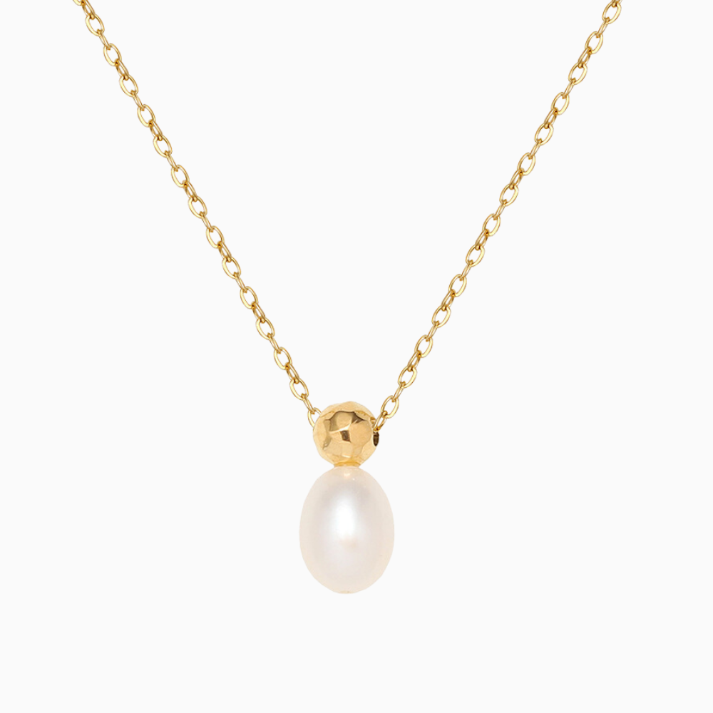Elegant Pearl Necklace - OhmoJewelry