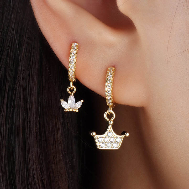 Diamond Crown Hoop Earring - OhmoJewelry